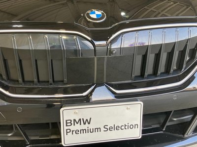 2025 BMW 5 SERIES thumbnail 12