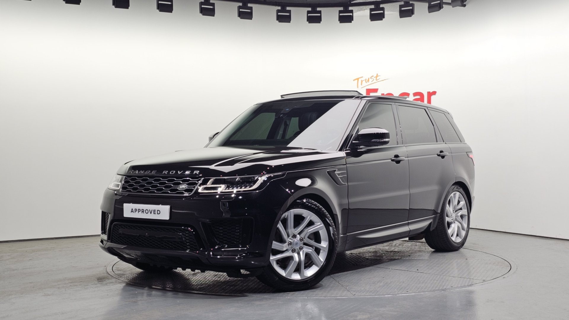 LAND ROVER RANGE ROVER SPORT - View 1