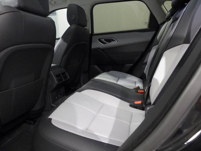 2025 LAND Rover RANGE ROVER VELAR thumbnail 28