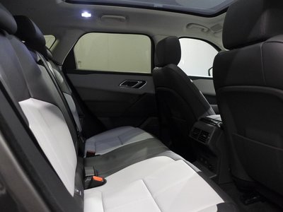 2025 LAND Rover RANGE ROVER VELAR thumbnail 25