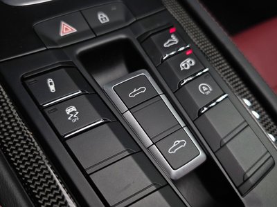 صورة مصغرة 17 لـ 2024 Porsche 718