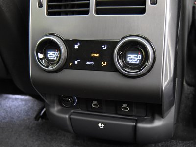 2022 LAND Rover RANGE ROVER SPORT — миниатюра 24