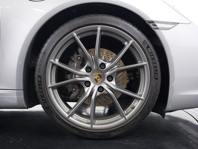 PORSCHE 911 - 5