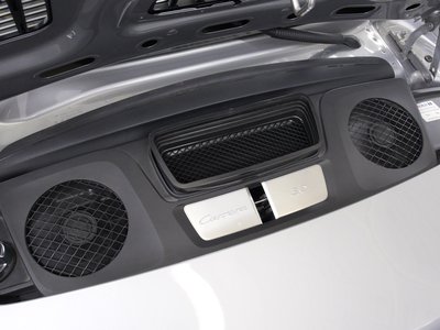 PORSCHE 911 - 6