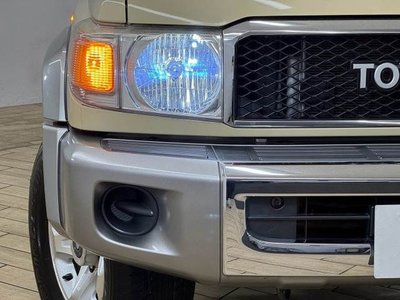 2015 Toyota LAND CRUISER 70 — миниатюра 19