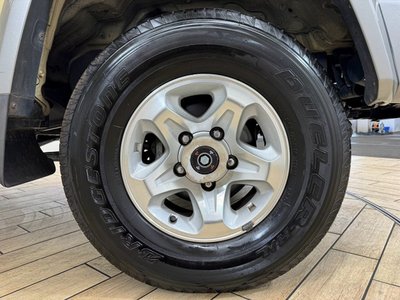 2015 Toyota LAND CRUISER 70 — миниатюра 24