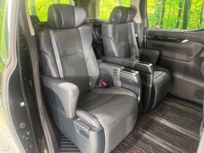 TOYOTA ALPHARD - 8