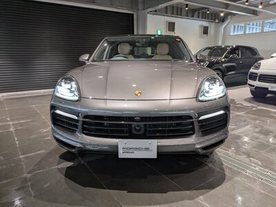 PORSCHE CAYENNE COUPE - 5