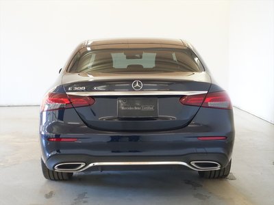 MERCEDES-BENZ E-CLASS - 3