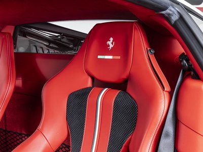 صورة 12 لـ 2021 Ferrari F8 TRIBUTO