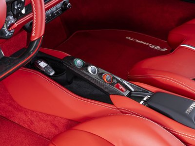 صورة 16 لـ 2021 Ferrari F8 TRIBUTO