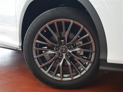صورة مصغرة 20 لـ 2022 Lexus RX