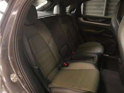 2024 Porsche CAYENNE — миниатюра 13
