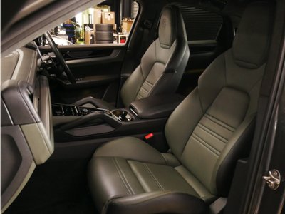 2024 Porsche CAYENNE — миниатюра 12