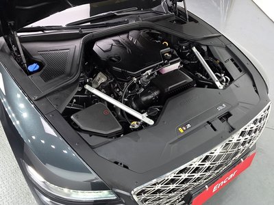 GENESIS G80 (RG3) - 7