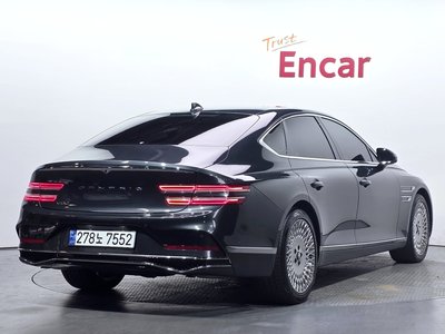 GENESIS G80 (RG3) - 5