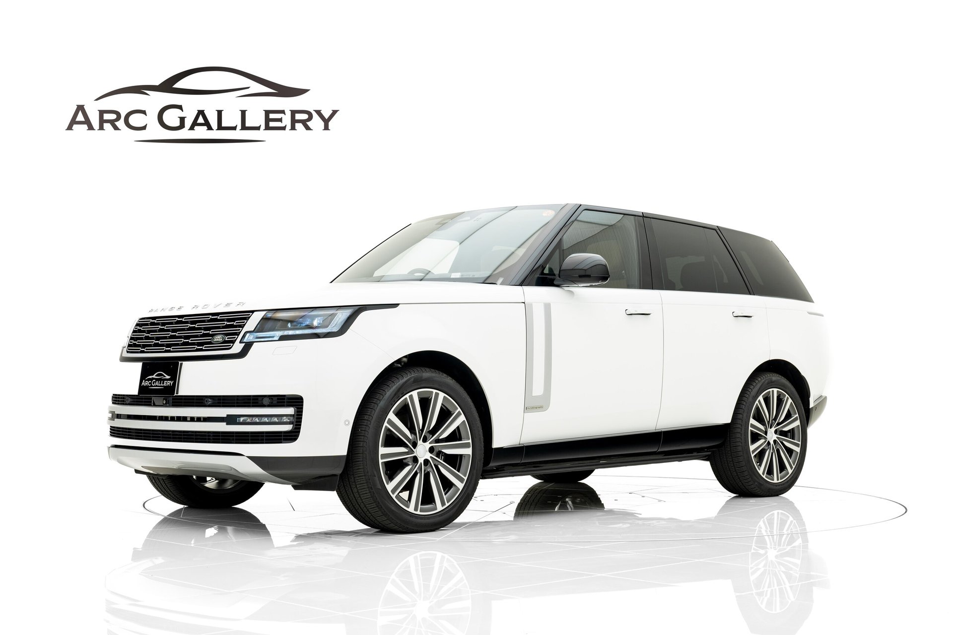 LAND ROVER RANGE ROVER - View 1