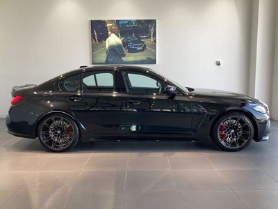 BMW M3 SEDAN - 3