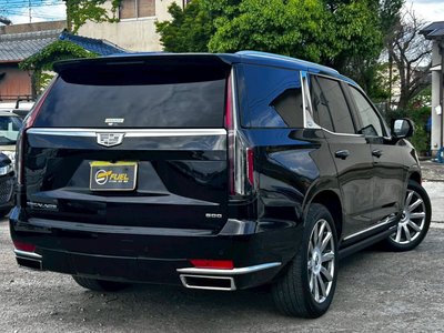CADILLAC ESCALADE - 4