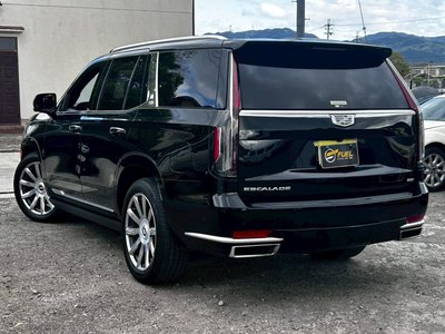 CADILLAC ESCALADE - 2