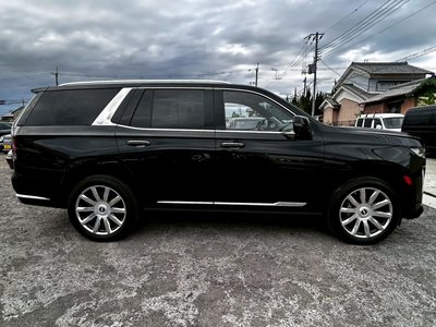 CADILLAC ESCALADE - 5