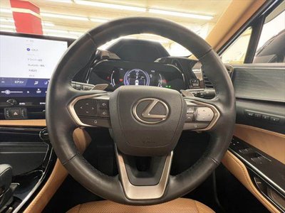 2024 Lexus NX — миниатюра 11