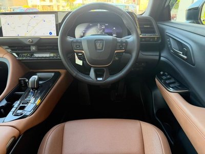 2024 Toyota CROWN SPORT thumbnail 11