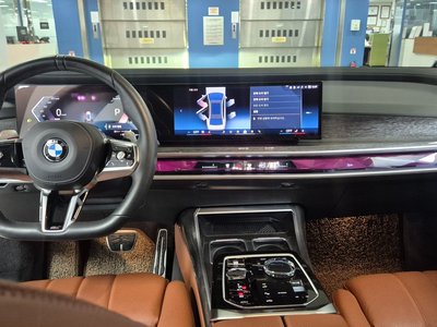 BMW 7 SERIES - 4