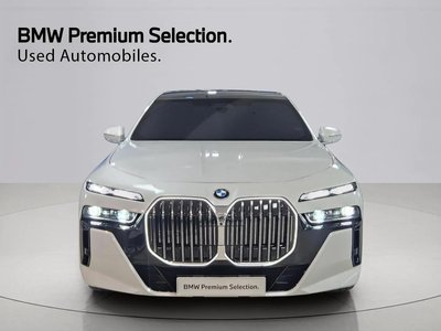 BMW 7 SERIES - 2