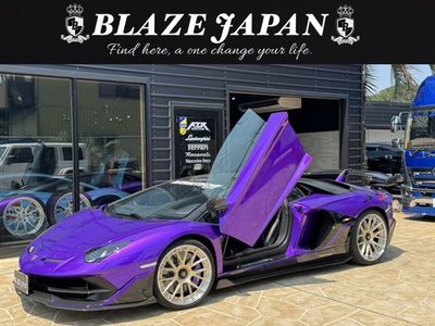 LAMBORGHINI AVENTADOR - 3