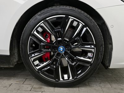 BMW I5 - 6