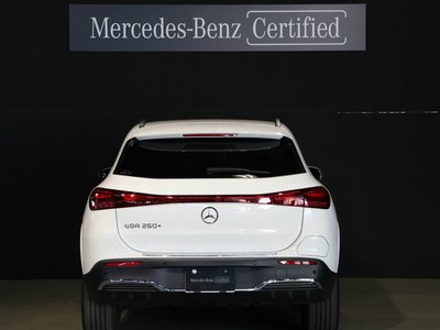 MERCEDES-BENZ EQA - 5