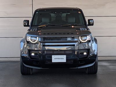 LAND ROVER DEFENDER - 7