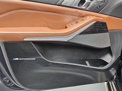 2021 BMW X7 — миниатюра 14