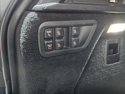 2021 BMW X7 — миниатюра 30