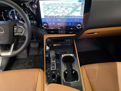 LEXUS NX - 9