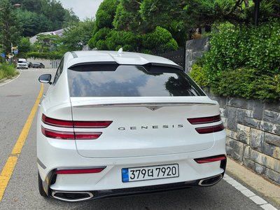 2025 Genesis GV80 COUPE thumbnail 20