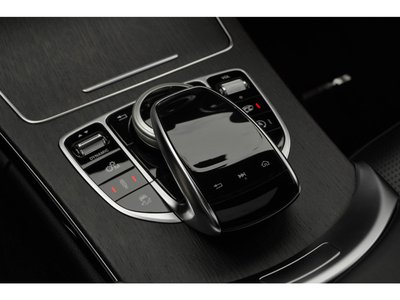 2019 Mercedes-BENZ C-CLASS AMG thumbnail 51