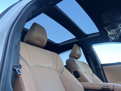 TOYOTA CROWN SPORT - 4