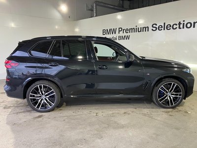 صورة 8 لـ 2025 BMW X5