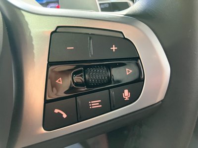 2025 BMW X5 — миниатюра 40
