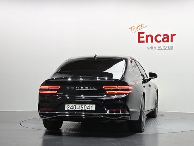 GENESIS G80 (RG3) - 4
