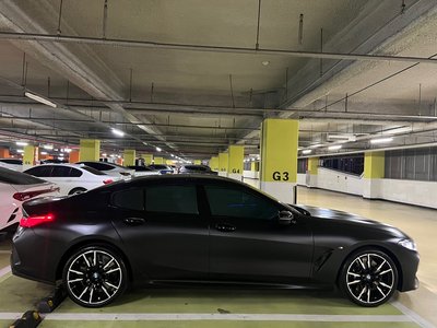 BMW 8 SERIES - 3