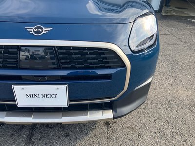 MINI MINI COUNTRYMAN - 10