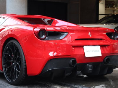 FERRARI 488 SPIDER - 10