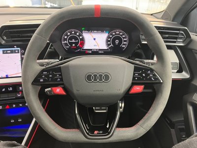 صورة 9 لـ 2025 AUDI RS3 SPORTBACK