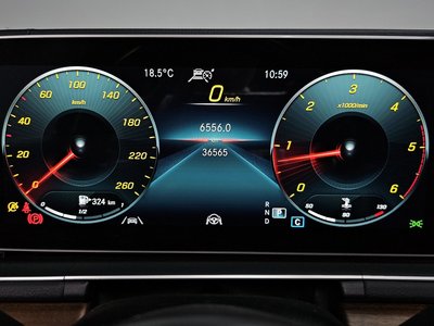 MERCEDES-BENZ GLS - 10