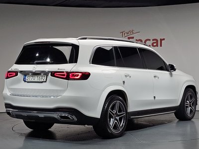 MERCEDES-BENZ GLS - 5