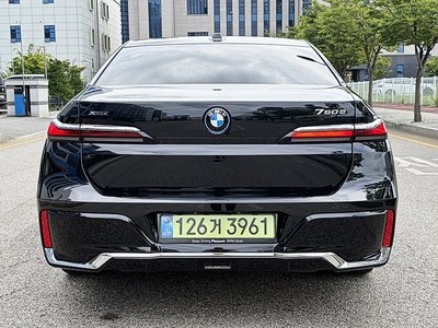 2026 BMW 7 SERIES — фото 3