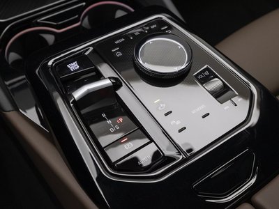 BMW 5 SERIES - 9